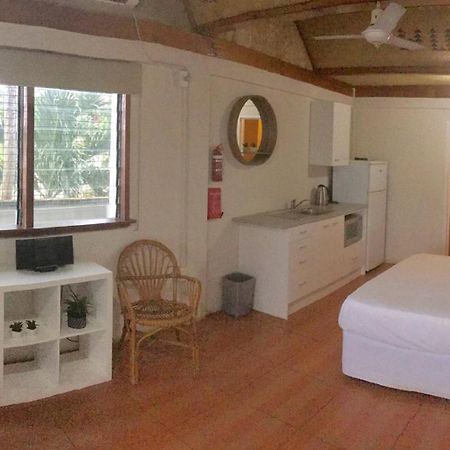 Boathouse Apartments Неиафу Экстерьер фото